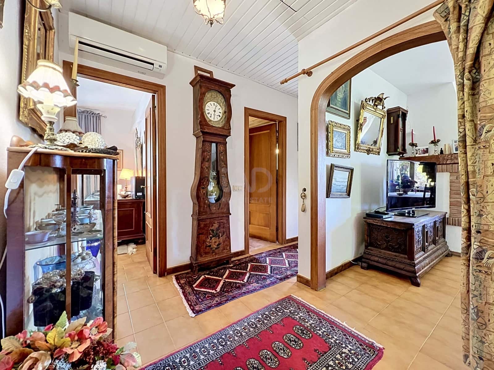 6 sypialnia Dom na sprzedaż w Miasto Barcelona - 525 000 € (Ref: 9988411)