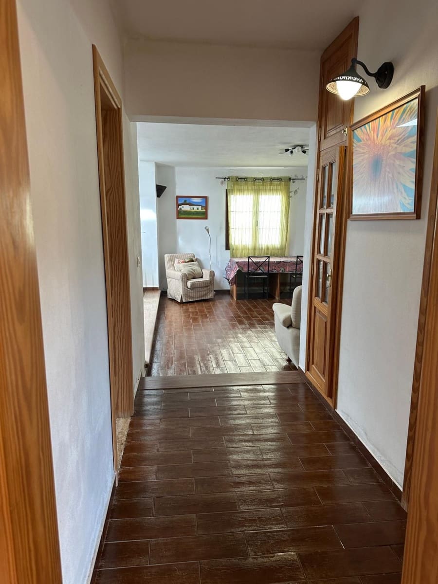 Chalet de 4 habitaciones en Haría en venta con garaje - 690.000 € (Ref: 9988412)