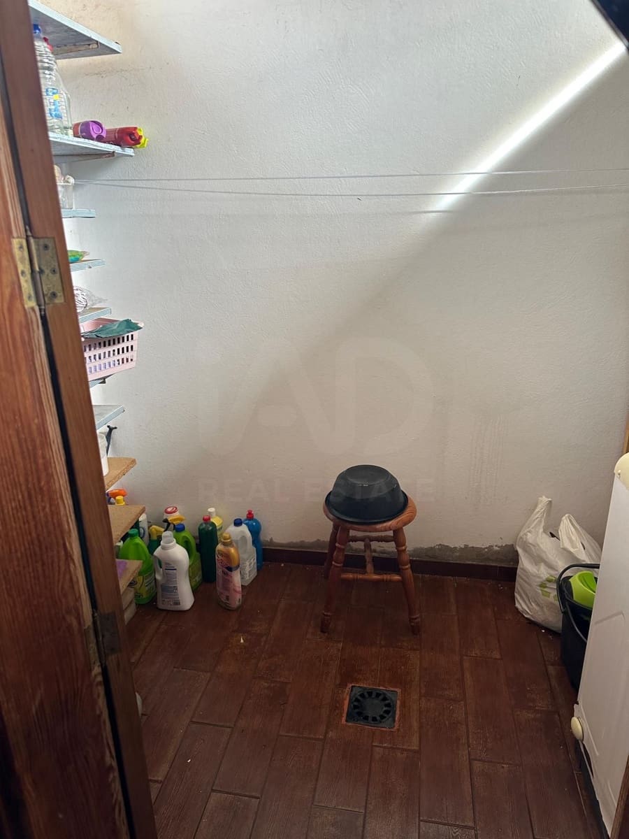 Chalet de 4 habitaciones en Haría en venta con garaje - 690.000 € (Ref: 9988412)
