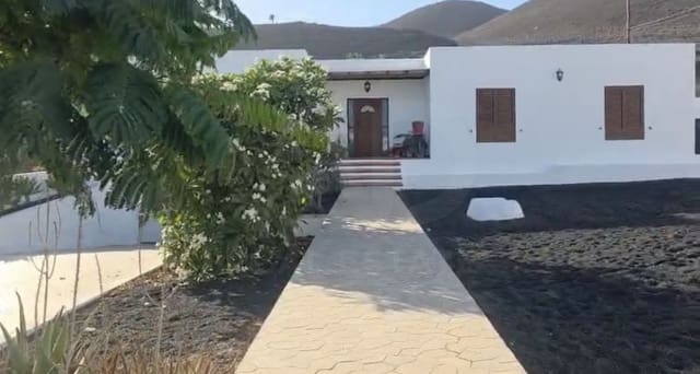 4 camera da letto Villa in vendita in Ye, Haría con garage - 669.000 € (Rif: 9988412)