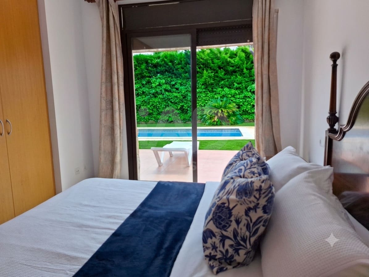 3 soverom Villa til salgs i Tarragona by med svømmebasseng - € 300 000 (Ref: 9988413)