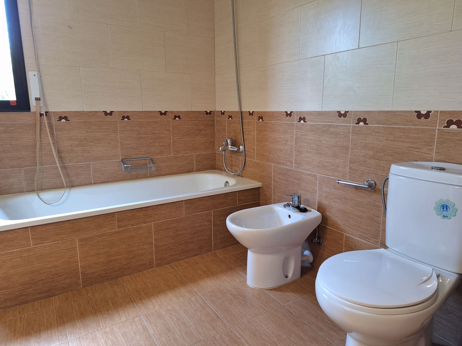 3 soverom Villa til salgs i Tarragona by med svømmebasseng - € 300 000 (Ref: 9988413)