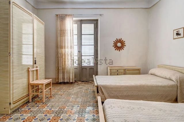 5 chambre Maison de Ville à vendre à Fustiñana avec garage - 159 000 € (Ref: 9988414)