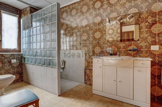 5 chambre Maison de Ville à vendre à Fustiñana avec garage - 159 000 € (Ref: 9988414)