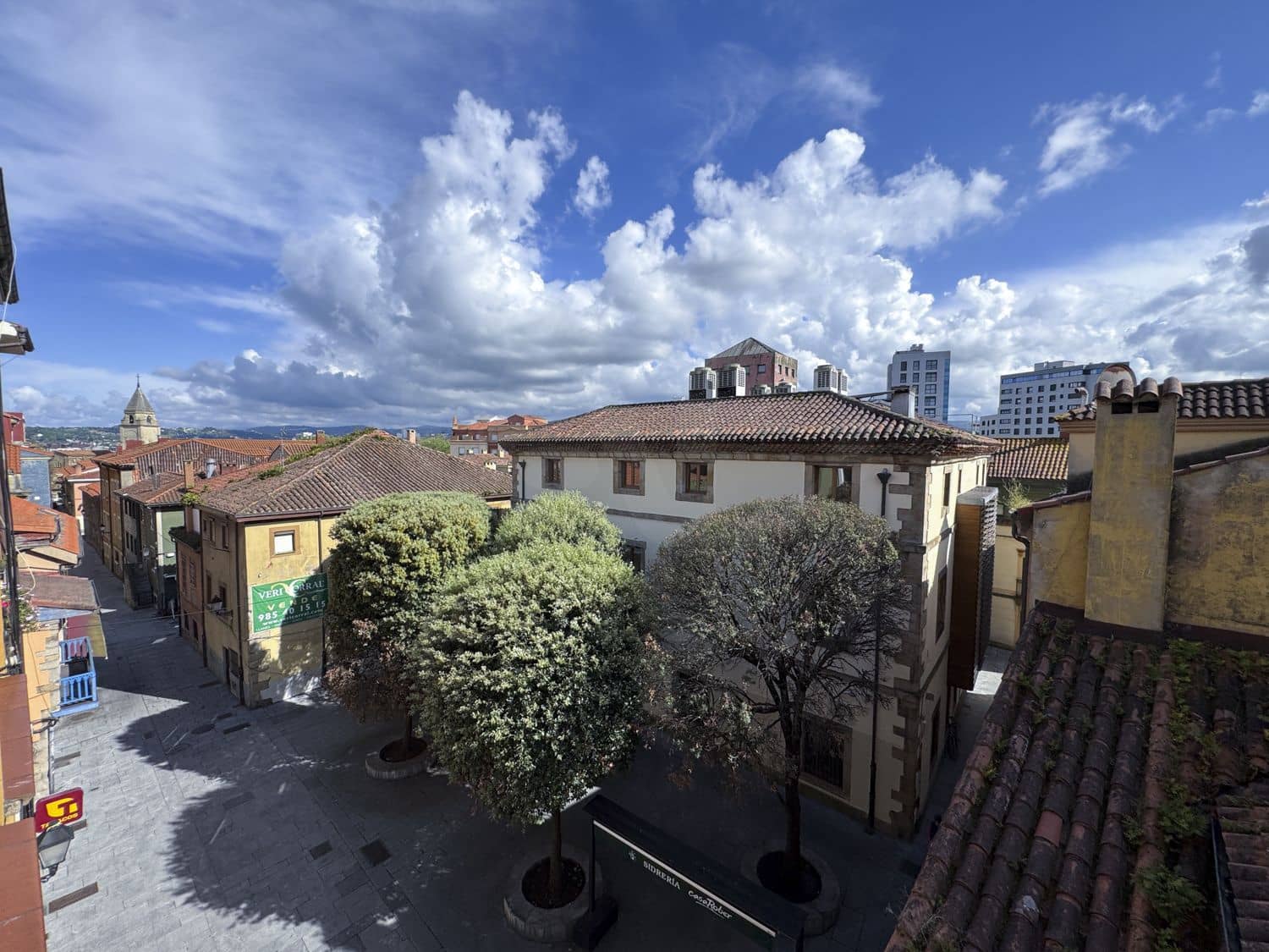 1 sovrum Lägenhet till salu i Gijon - 214 000 € (Ref: 9988415)