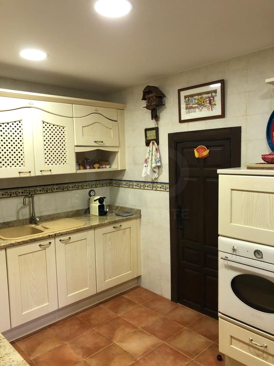 4 sypialnia Willa na sprzedaż w Purias z basenem - 790 000 € (Ref: 9988417)