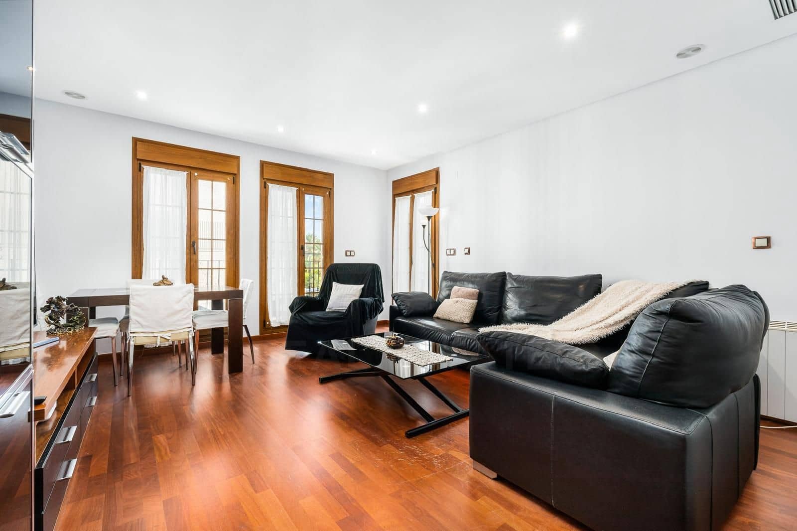 3 slaapkamer Appartement te koop in Torrevieja met garage - € 433.200 (Ref: 9988418)