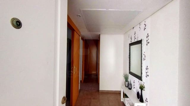 2 bedroom Penthouse for sale in Retamar, Almería city with pool garage - € 223,000 (Ref: 9988419)