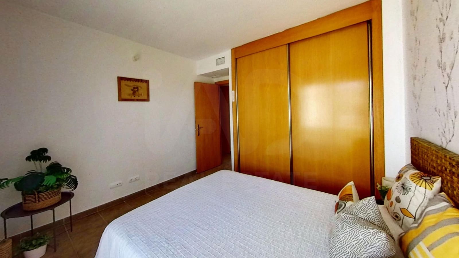 2 soverom Penthouse til salgs i Almeria by med svømmebasseng garasje - € 223 000 (Ref: 9988419)