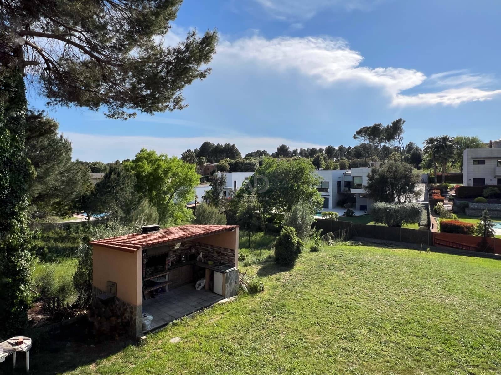 4 soveværelse Byhus til salg i Sabadell med garage - € 800.000 (Ref: 9988420)