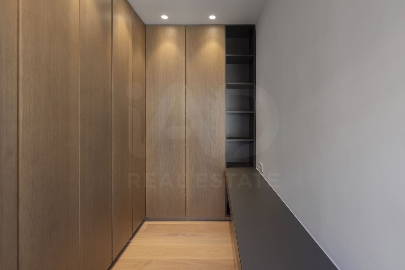 3 slaapkamer Appartement te koop in Barcelona stad - € 2.550.000 (Ref: 9988421)