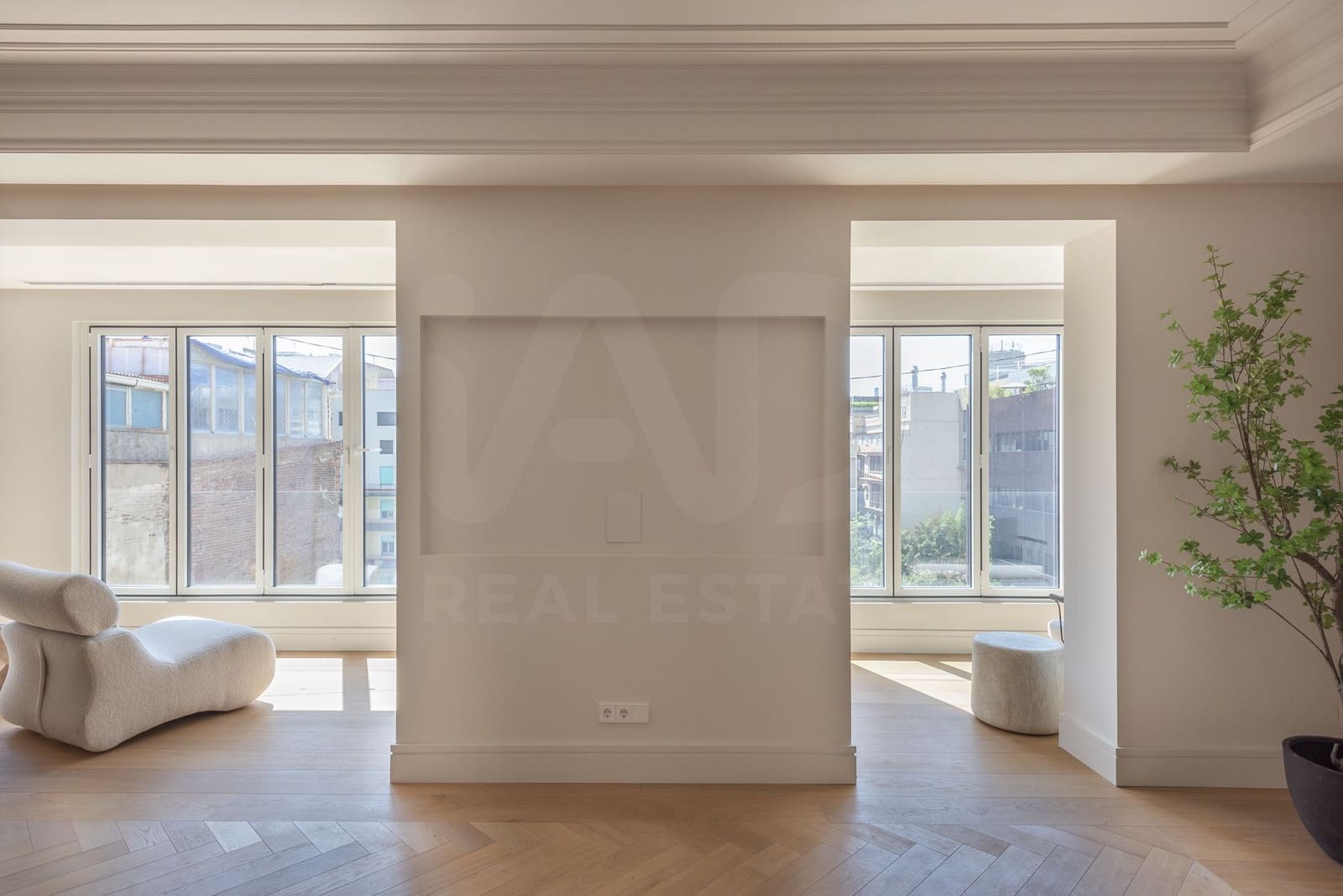 3 slaapkamer Appartement te koop in Barcelona stad - € 2.550.000 (Ref: 9988421)