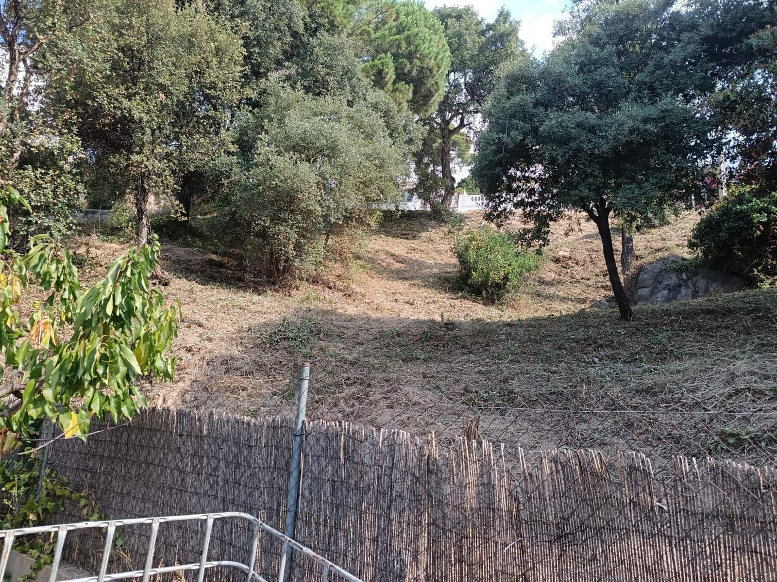 Bouwgrond te koop in Barcelona stad - € 55.000 (Ref: 9988422)