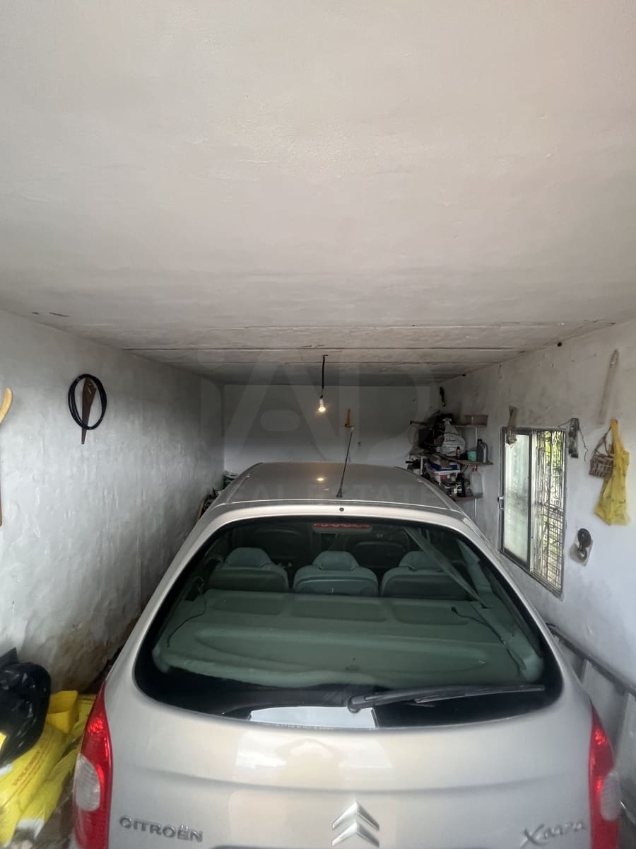 3 makuuhuone Maalaistalo myytävänä paikassa Cadiz kaupunki mukana uima-altaan 
autotalli - 275 000 € (Ref: 9988424)