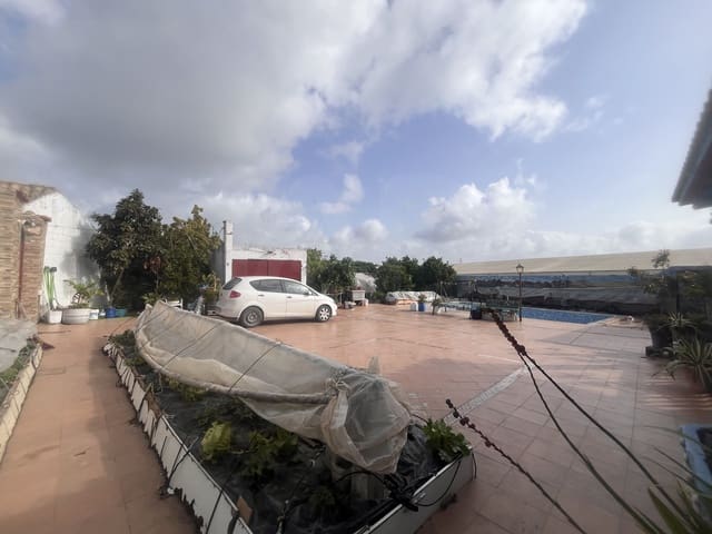 3 slaapkamer Finca/Landhuis te koop in Barbate met zwembad garage - € 275.000 (Ref: 9988424)