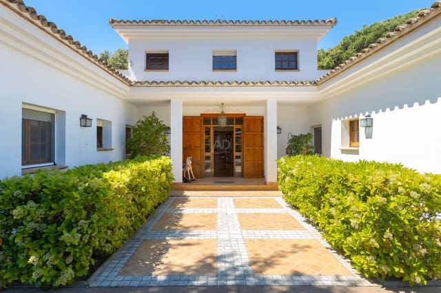 8 Zimmer Haus zu verkaufen in Sant Andreu de Llavaneres mit Pool - 2.500.000 € (Ref: 9988425)