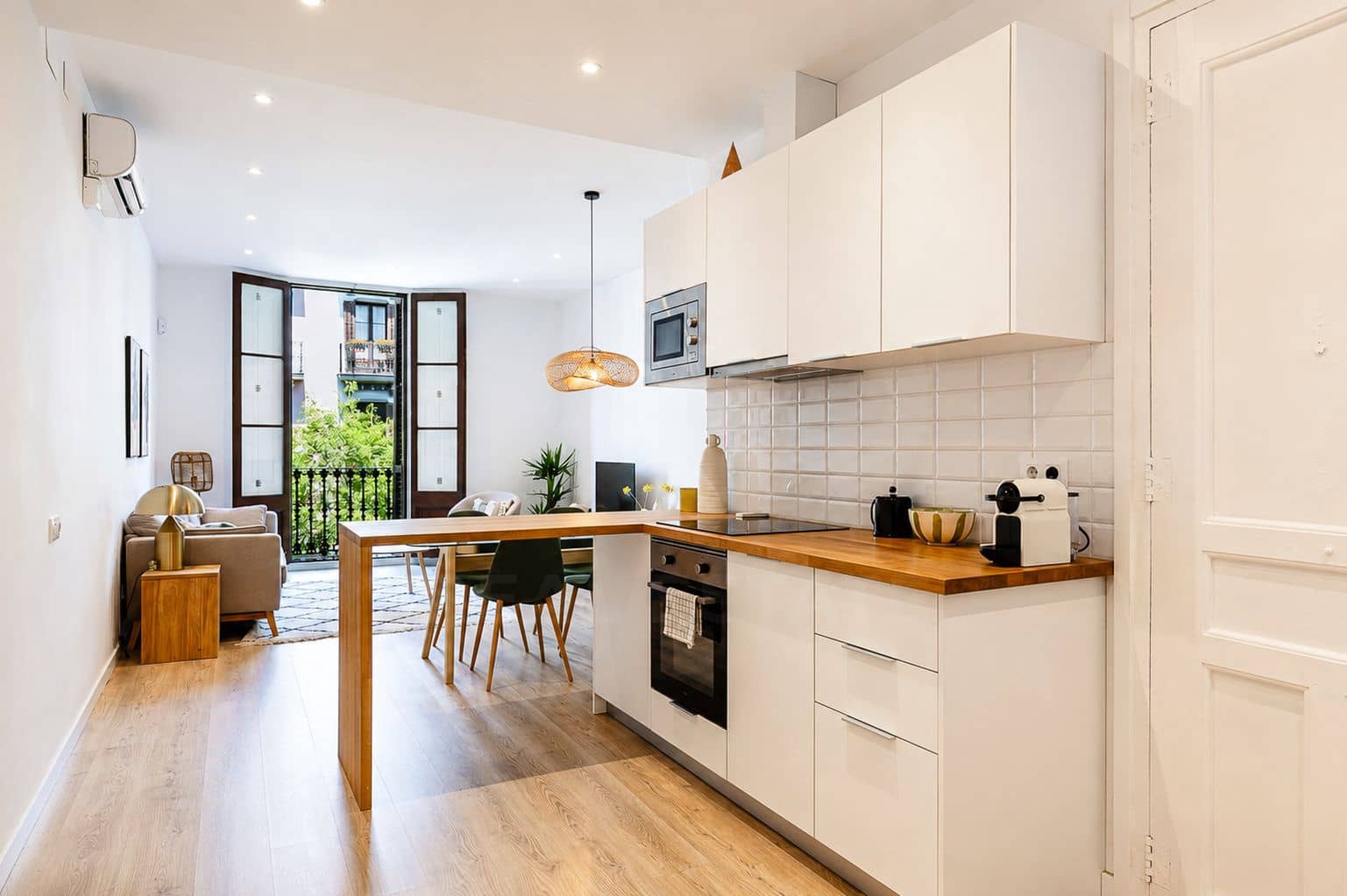 Apartamento de 2 habitaciones en Barcelona ciudad en venta - 625.000 € (Ref: 9988426)
