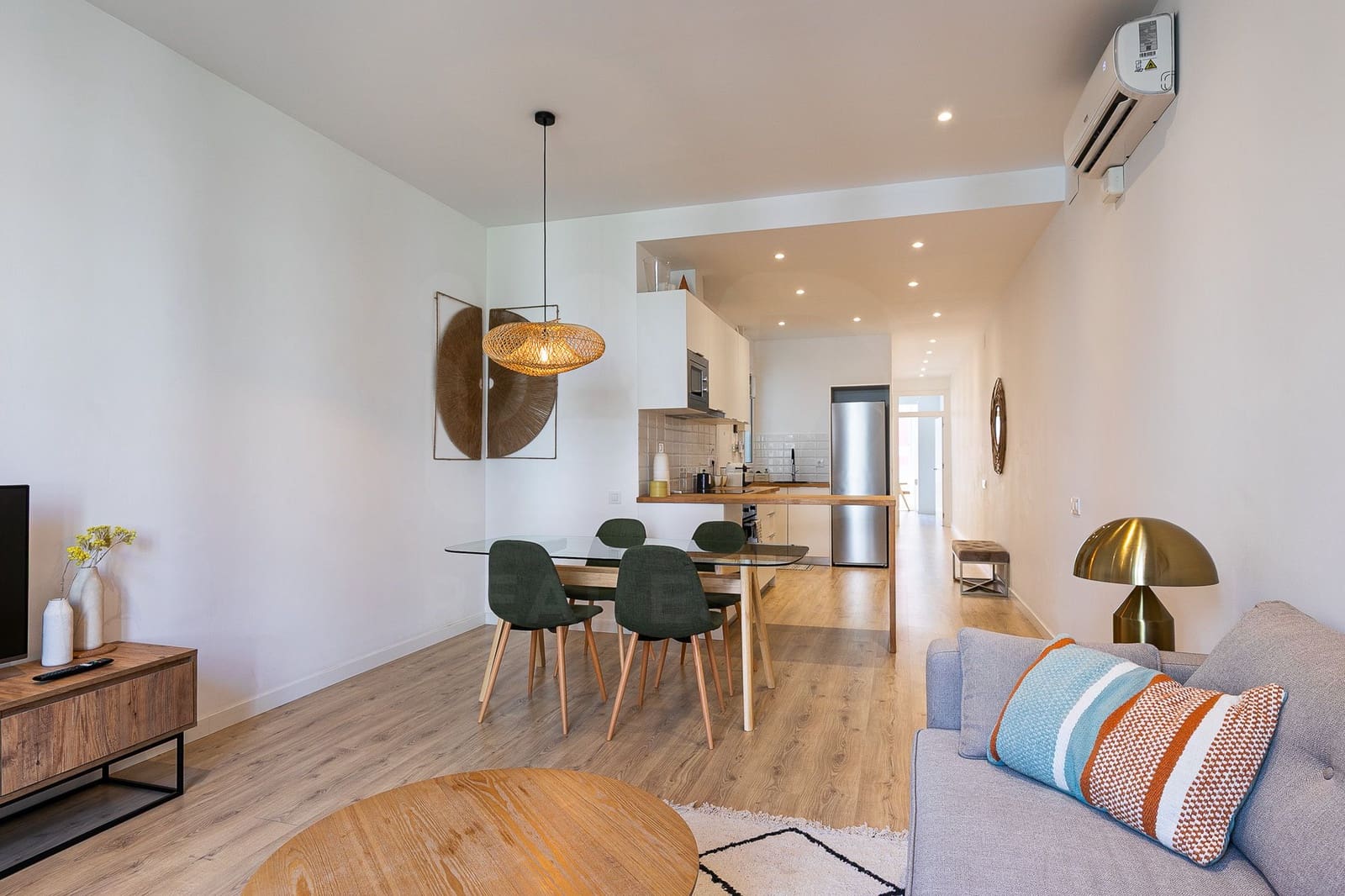 Apartamento de 2 habitaciones en Barcelona ciudad en venta - 625.000 € (Ref: 9988426)