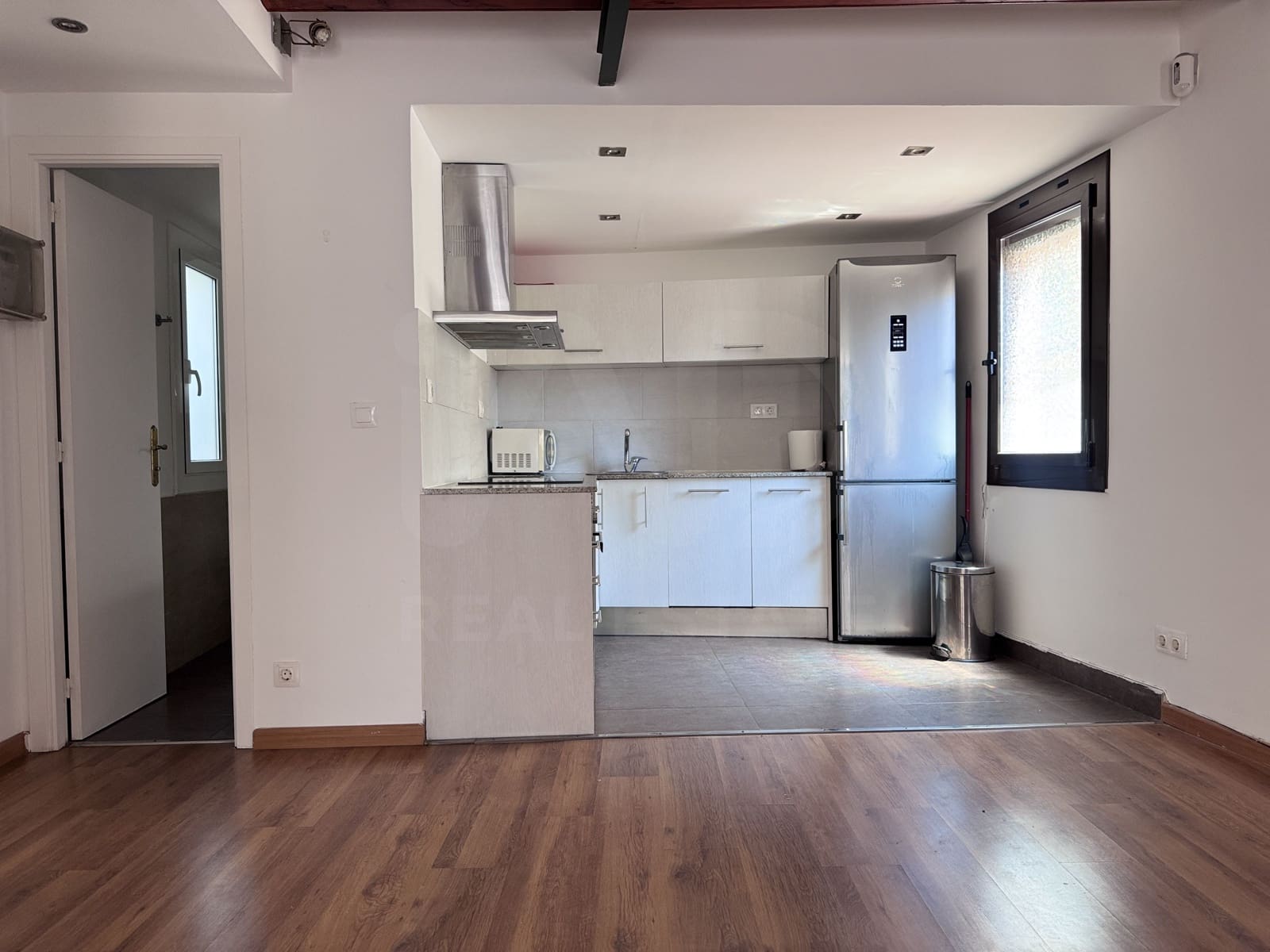 1 sypialnia Apartament na sprzedaż w Miasto Barcelona - 198 000 € (Ref: 9988429)