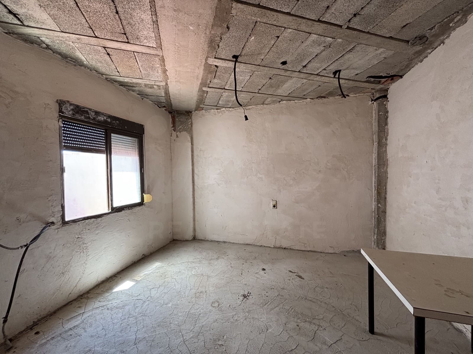 Erhverv til salg i Alicante by - € 239.000 (Ref: 9988430)