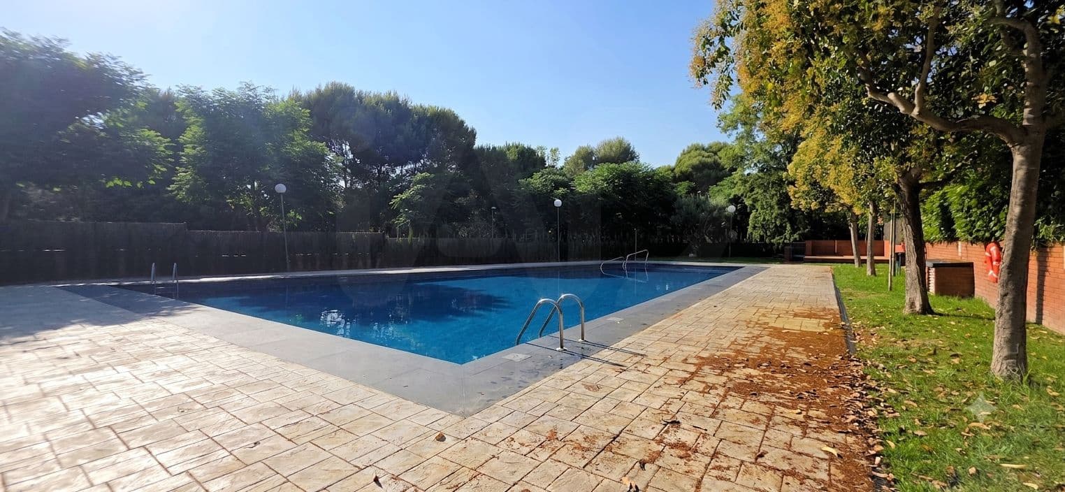 3 slaapkamer Appartement te koop in Sant Cugat del Valles met zwembad - € 826.000 (Ref: 9988431)