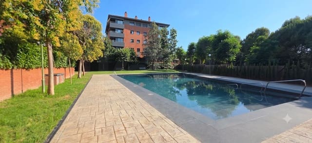 3 soveværelse Lejlighed til salg i Sant Cugat del Vallès med swimmingpool - € 826.000 (Ref: 9988431)