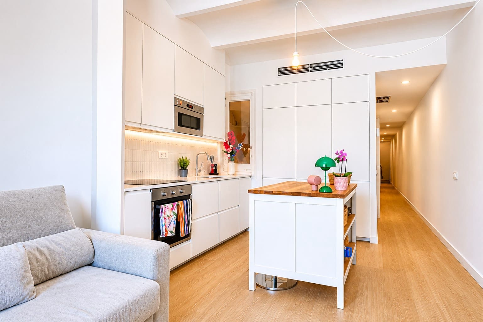 2 bedroom Apartment for sale in Barcelona city - € 395,000 (Ref: 9988432)