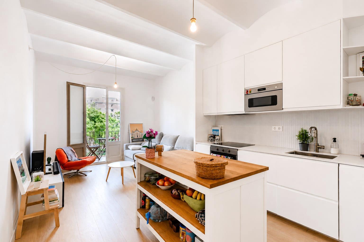 2 bedroom Apartment for sale in Barcelona city - € 395,000 (Ref: 9988432)