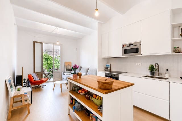 Apartamento de 2 habitaciones en El Fort Pienc, Barcelona ciudad en venta - 395.000 € (Ref: 9988432)