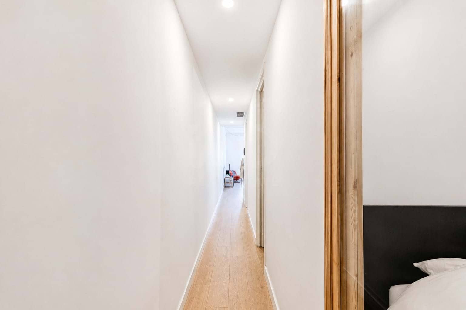 2 bedroom Apartment for sale in Barcelona city - € 395,000 (Ref: 9988432)