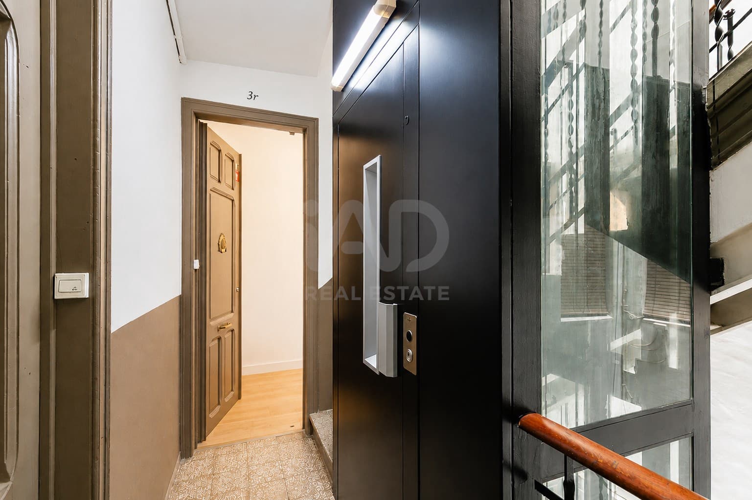 2 bedroom Apartment for sale in Barcelona city - € 395,000 (Ref: 9988432)