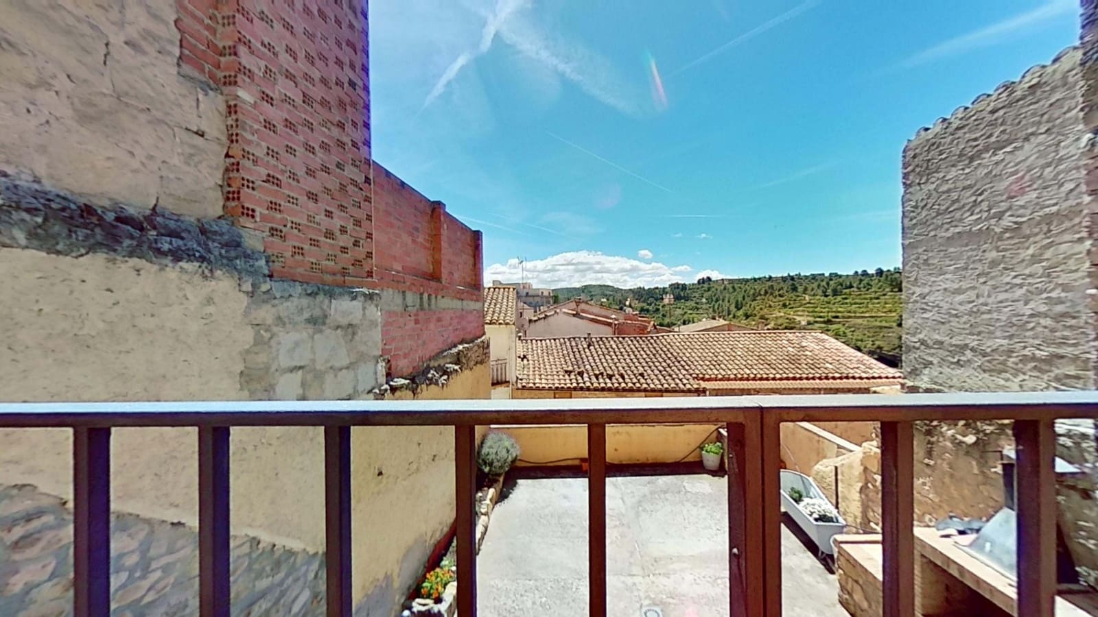 4 chambre Villa/Maison Mitoyenne à vendre à Lleida ville avec garage - 270 000 € (Ref: 9988433)