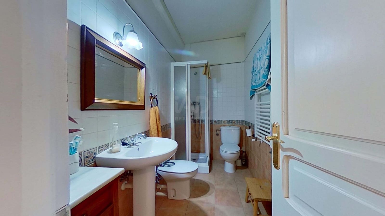 4 chambre Villa/Maison Mitoyenne à vendre à Lleida ville avec garage - 270 000 € (Ref: 9988433)