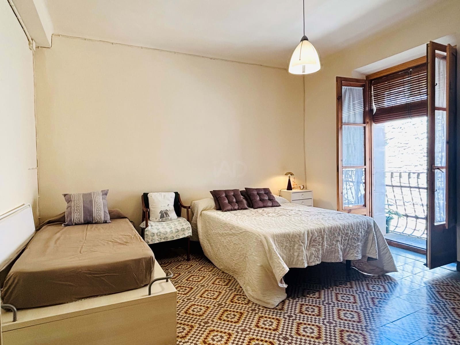 4 chambre Villa/Maison Mitoyenne à vendre à Lleida ville avec garage - 270 000 € (Ref: 9988433)