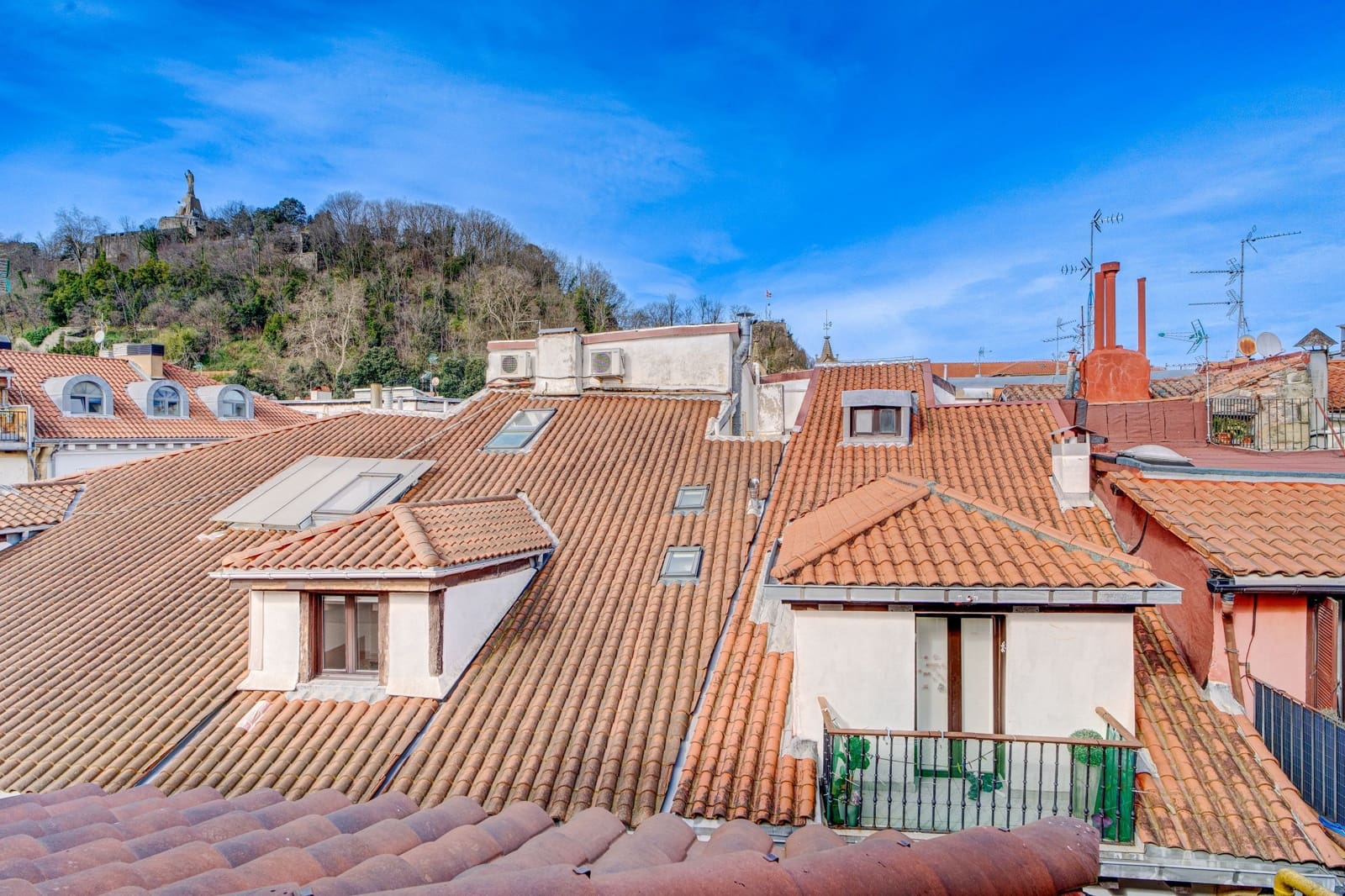 1 Zimmer Penthouse zu verkaufen in Donostia-San Sebastian - 215.000 € (Ref: 9988434)
