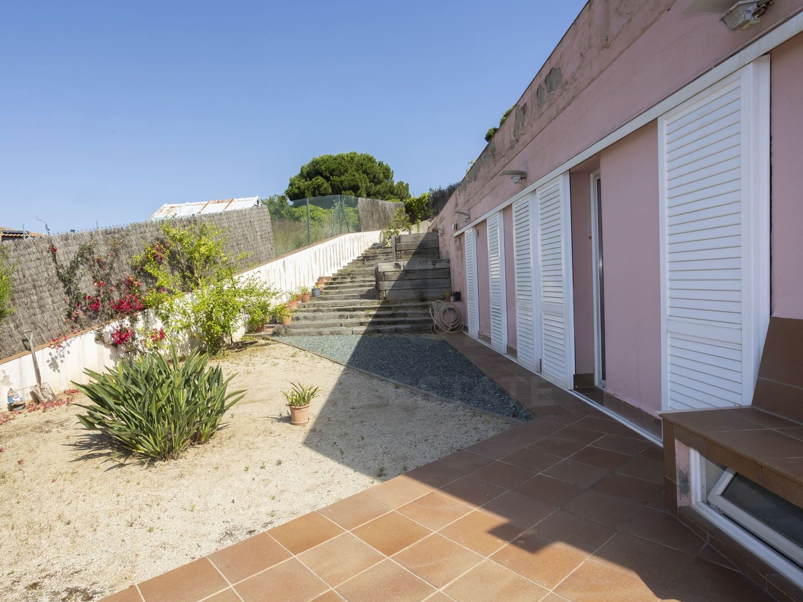 4 soverom Hus til salgs i Barcelona by med garasje - € 949 000 (Ref: 9988435)
