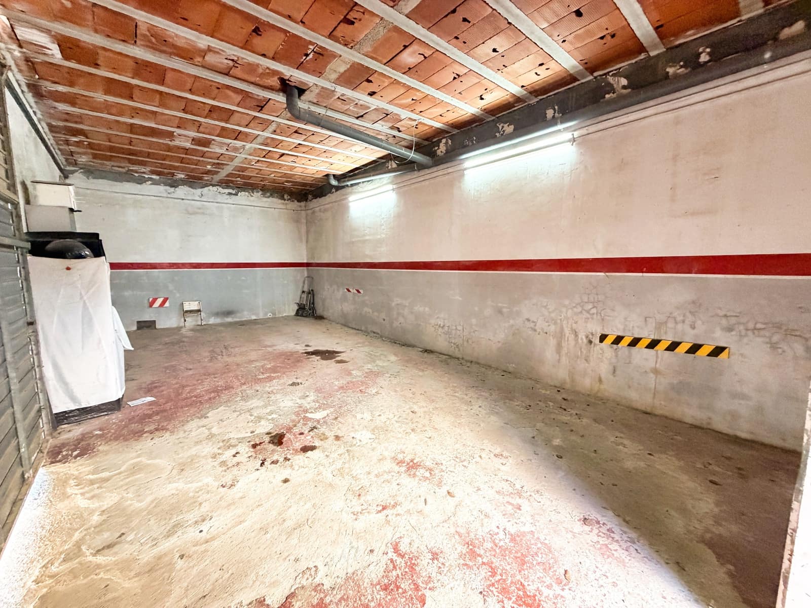 3 Zimmer Haus zu verkaufen in Barcelona Stadt mit Garage - 320.000 € (Ref: 9988437)