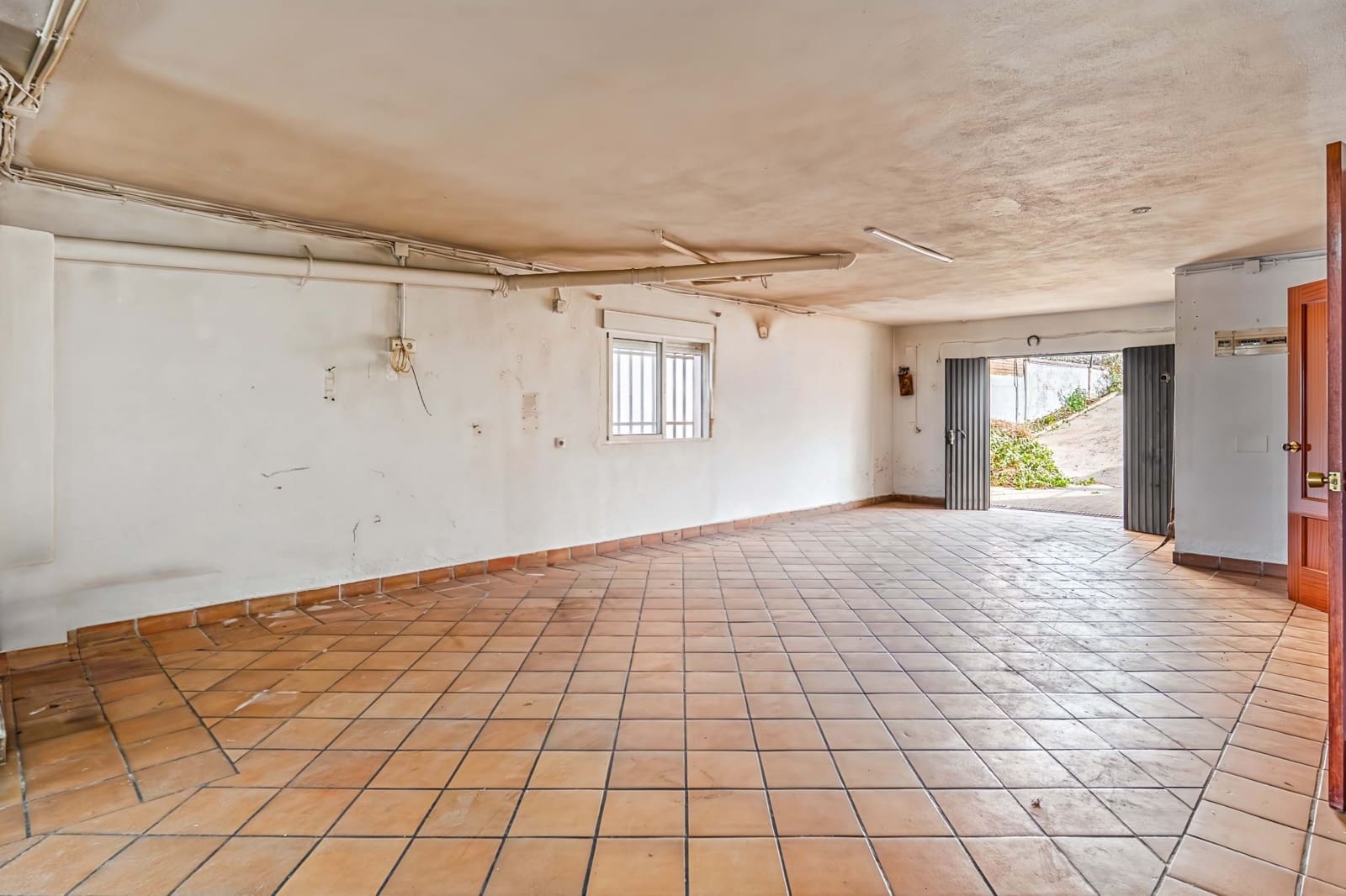 Chalet de 8 habitaciones en Huelva ciudad en venta - 349.990 € (Ref: 9988439)