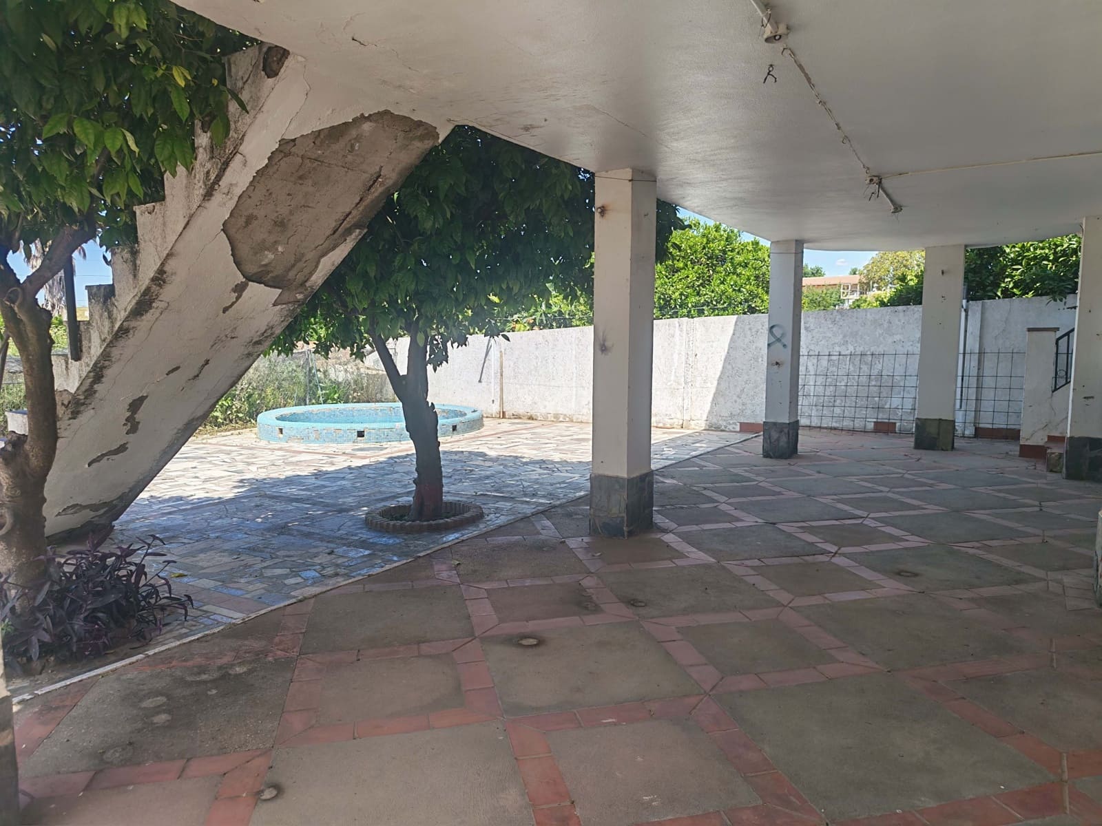 Chalet de 8 habitaciones en Huelva ciudad en venta - 349.990 € (Ref: 9988439)
