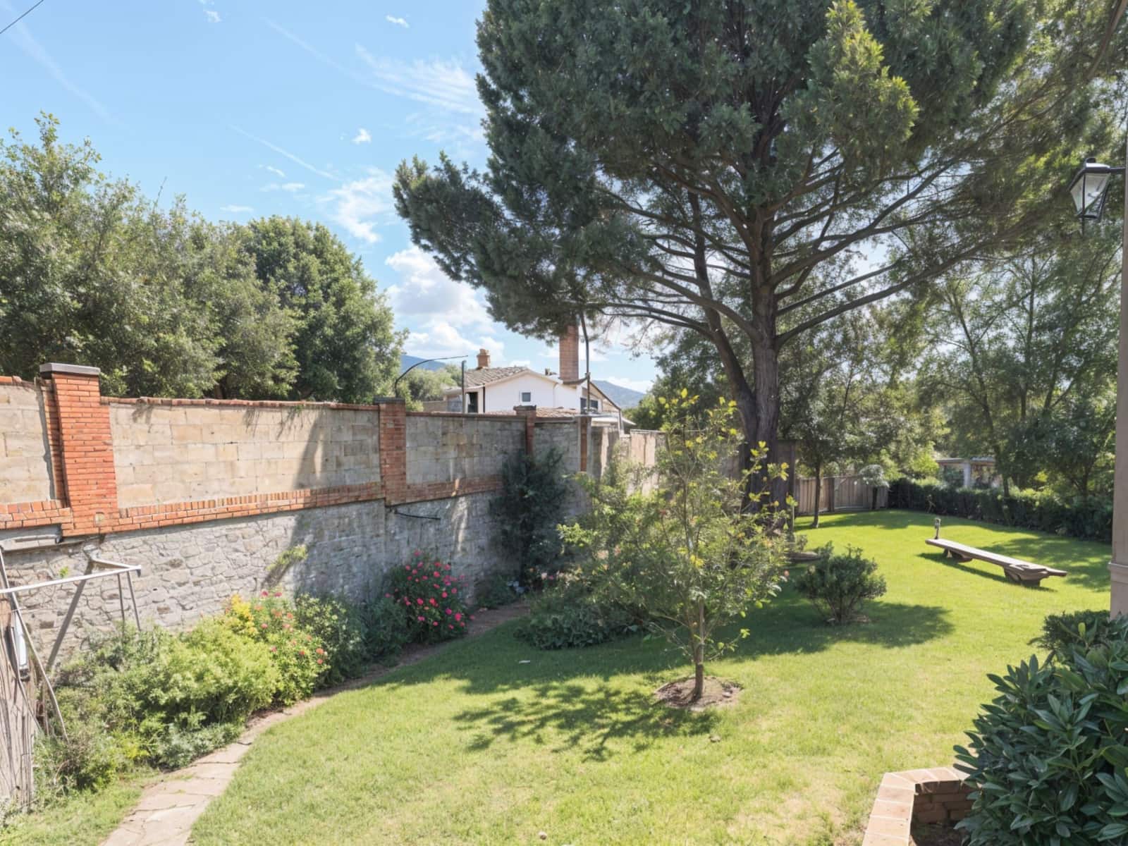 5 slaapkamer Huis te koop in Gerona stad - € 485.000 (Ref: 9988442)