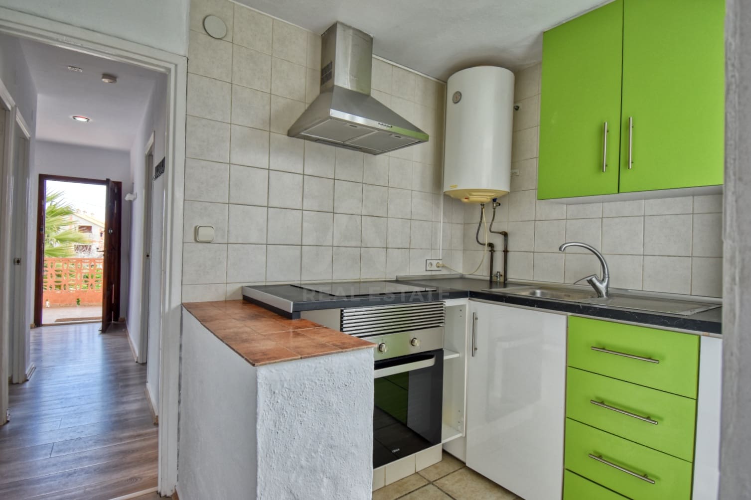 5 sypialnia Dom na sprzedaż w Miasto Walencja z basenem - 360 000 € (Ref: 9988444)