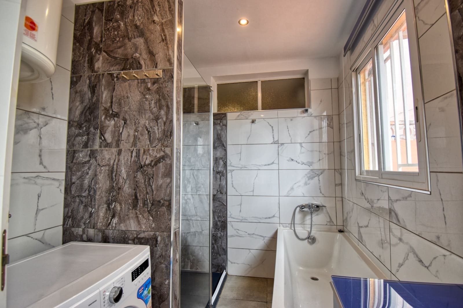 5 sypialnia Dom na sprzedaż w Miasto Walencja z basenem - 360 000 € (Ref: 9988444)
