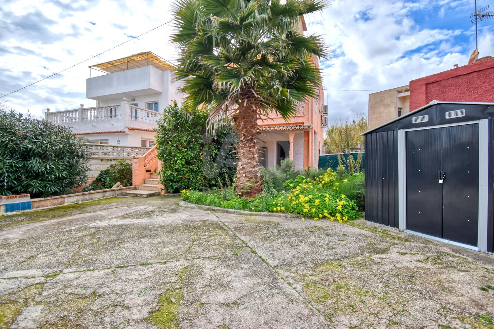 5 sypialnia Dom na sprzedaż w Miasto Walencja z basenem - 360 000 € (Ref: 9988444)