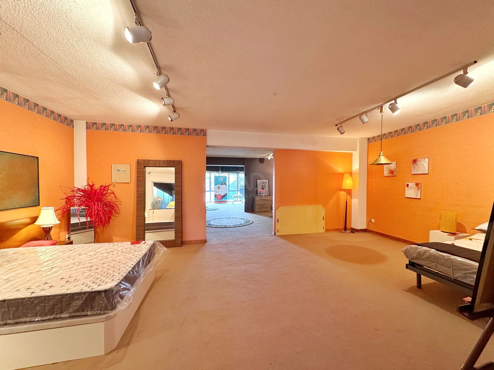 Komercyjne na sprzedaż w Miasto Tarragona - 368 000 € (Ref: 9988445)