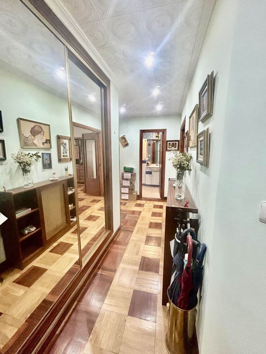 3 bedroom Apartment for sale in Leon city - € 69,500 (Ref: 9988447)