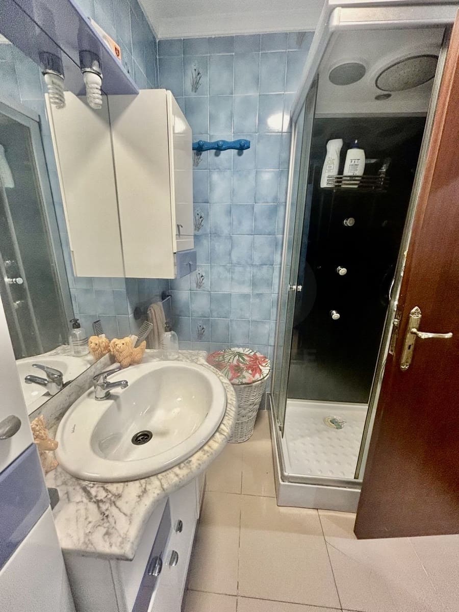 3 bedroom Apartment for sale in Leon city - € 69,500 (Ref: 9988447)