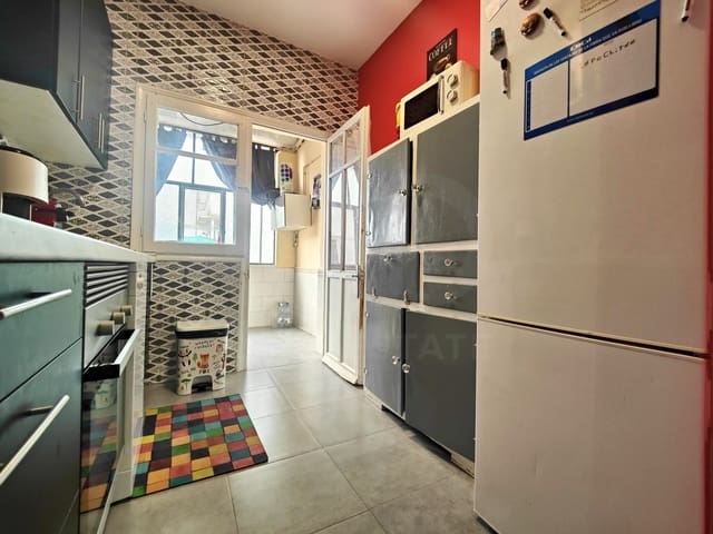 2 sovrum Lägenhet till salu i Valladolid stad - 119 000 € (Ref: 9988452)