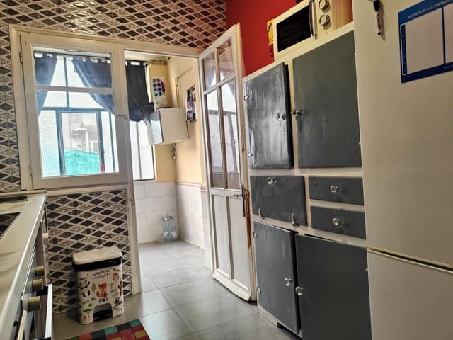 2 sovrum Lägenhet till salu i Valladolid stad - 119 000 € (Ref: 9988452)