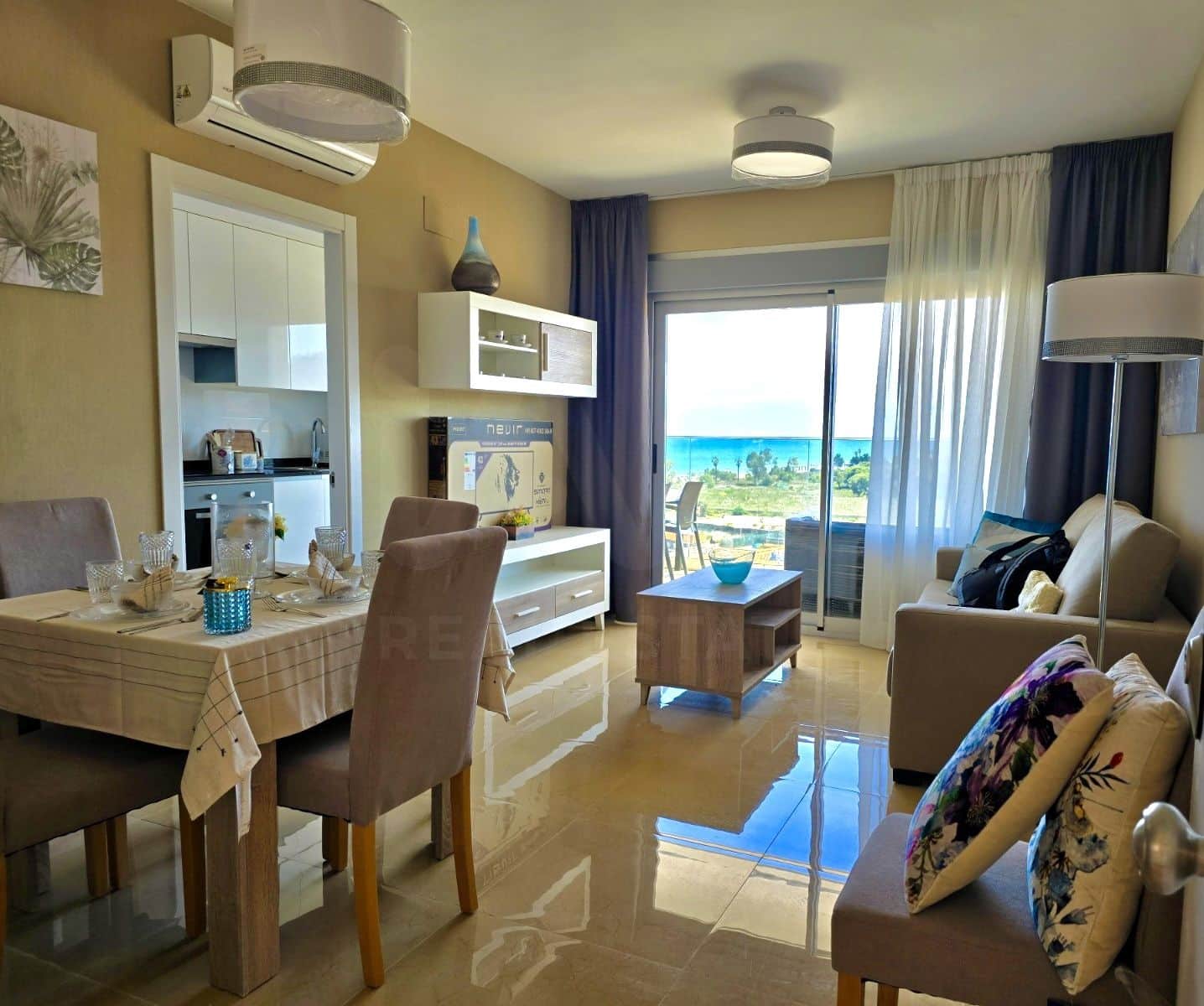 2 Zimmer Apartment zu verkaufen in Cabanes mit Pool Garage - 235.000 € (Ref: 9988453)