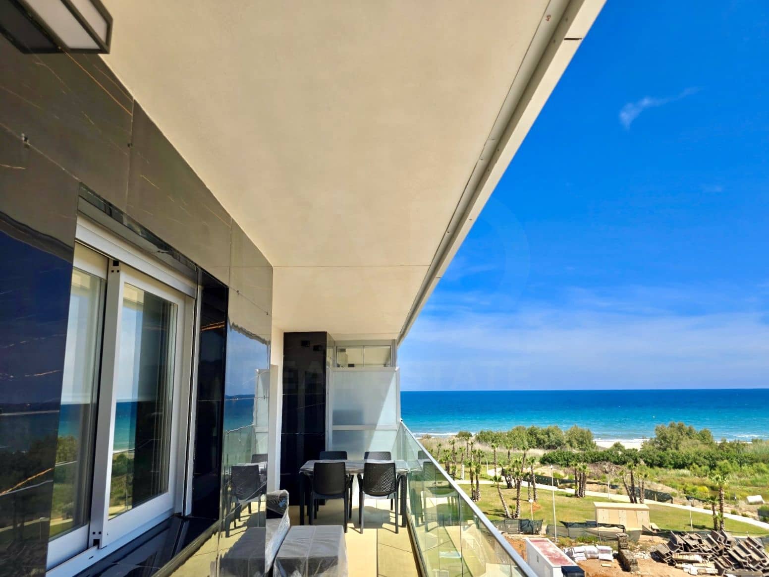 2 Zimmer Apartment zu verkaufen in Cabanes mit Pool Garage - 235.000 € (Ref: 9988453)